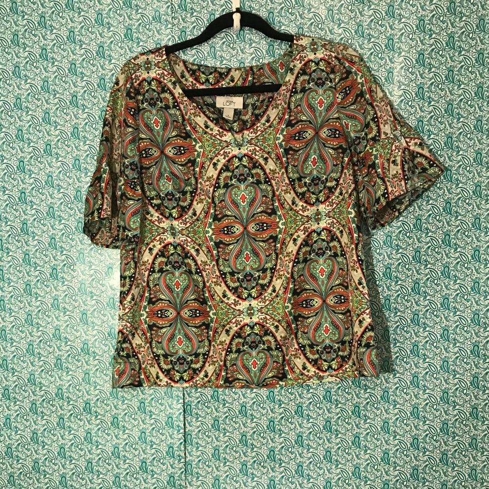Loft size small short sleeve Paisley print